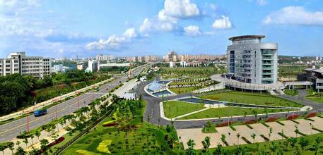 南昌經(jīng)開區(qū)：產(chǎn)業(yè)集群助力轉(zhuǎn)型升級(jí)