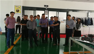 我院課題組赴漣源市開展《婁底資源型城市轉(zhuǎn)型升級，深化供給側(cè)結(jié)構(gòu)性改革》