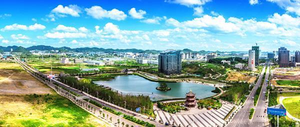 轉(zhuǎn)換動(dòng)能 奮力推動(dòng)高新白云經(jīng)濟(jì)高質(zhì)量發(fā)展